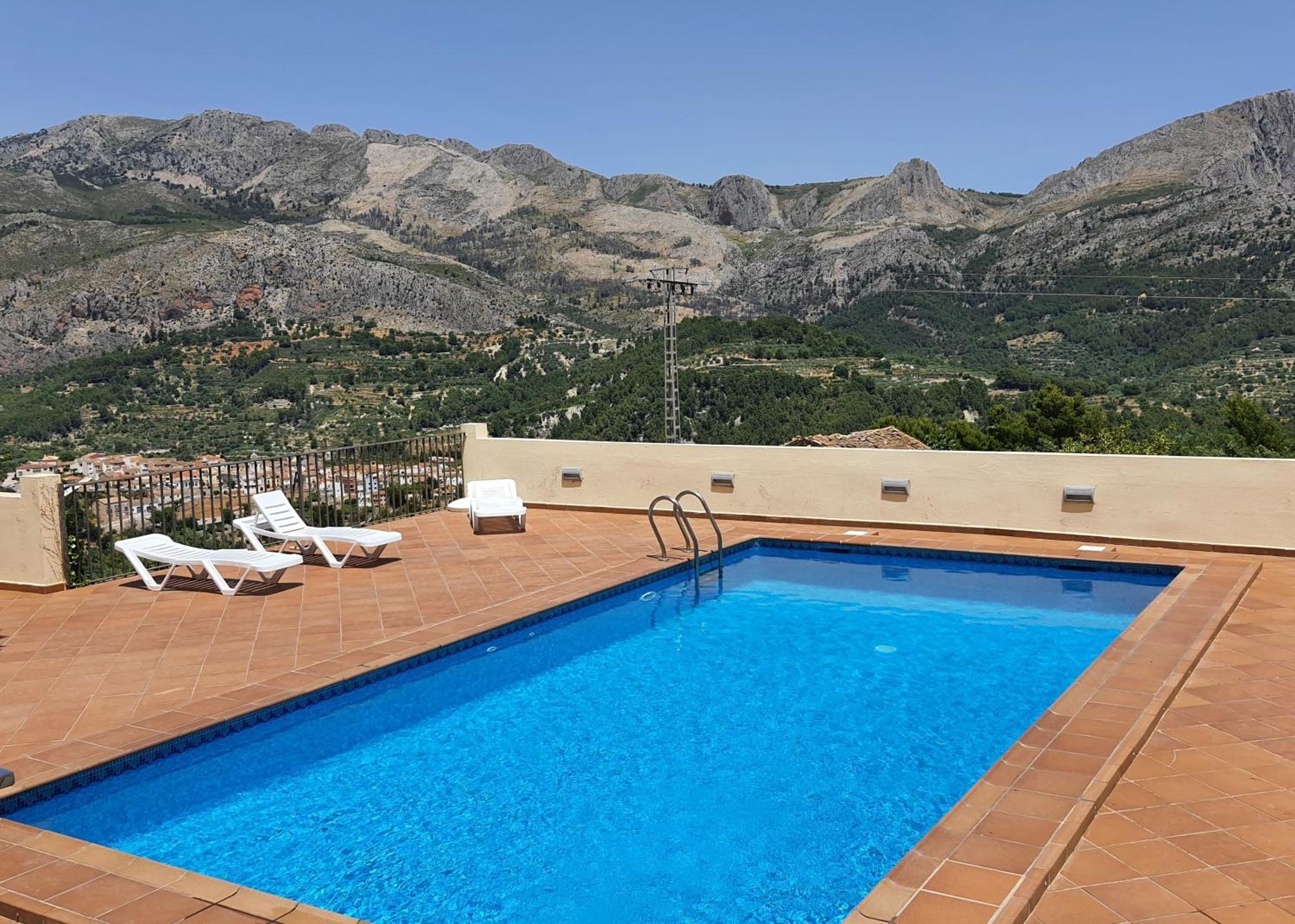 Apartamentos Serrella - Rural Guadalest Benimantell Buitenkant foto