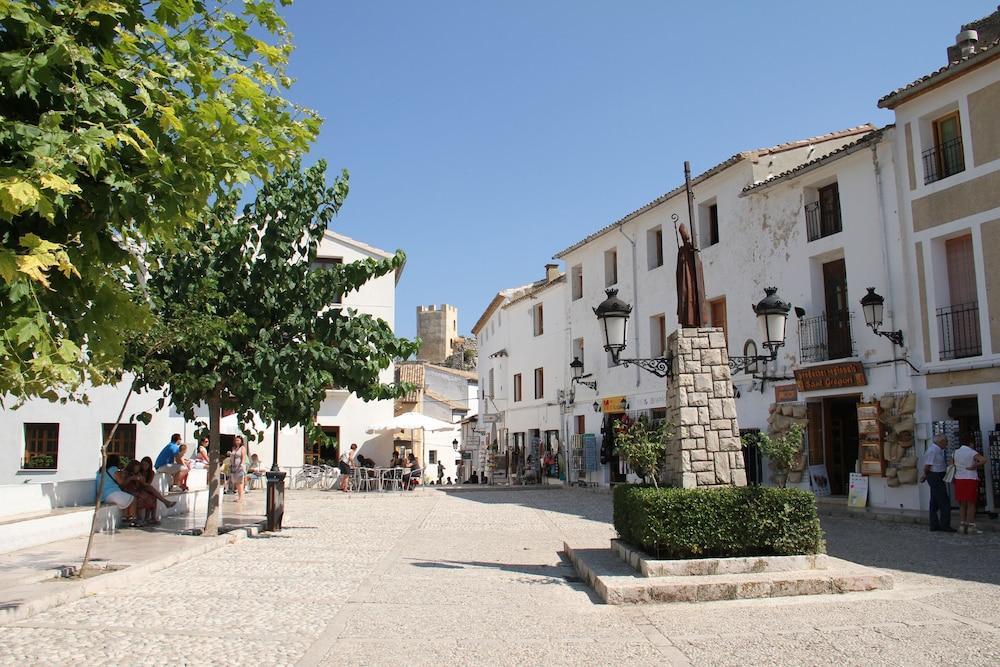 Apartamentos Serrella - Rural Guadalest Benimantell Buitenkant foto